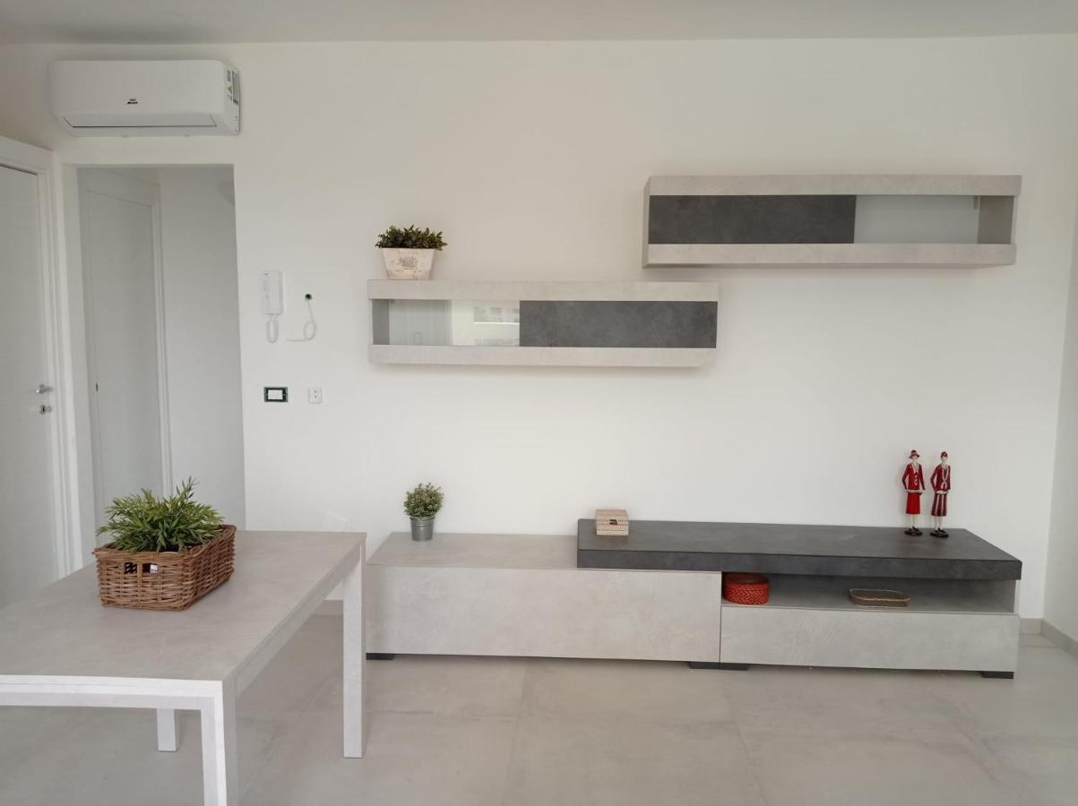 Gelsimori Apartments Otranto Bagian luar foto
