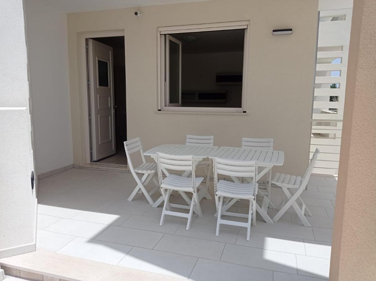 Gelsimori Apartments Otranto Bagian luar foto