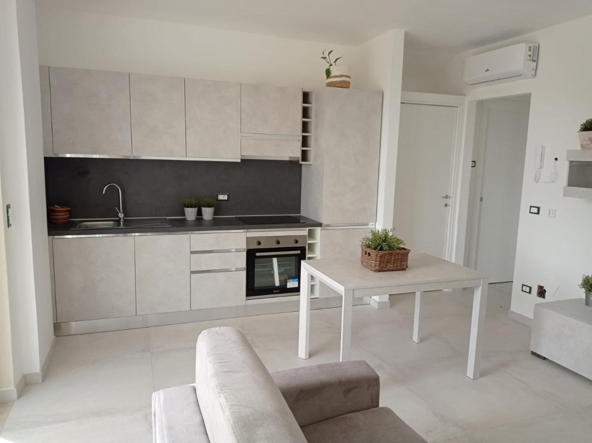 Gelsimori Apartments Otranto Bagian luar foto
